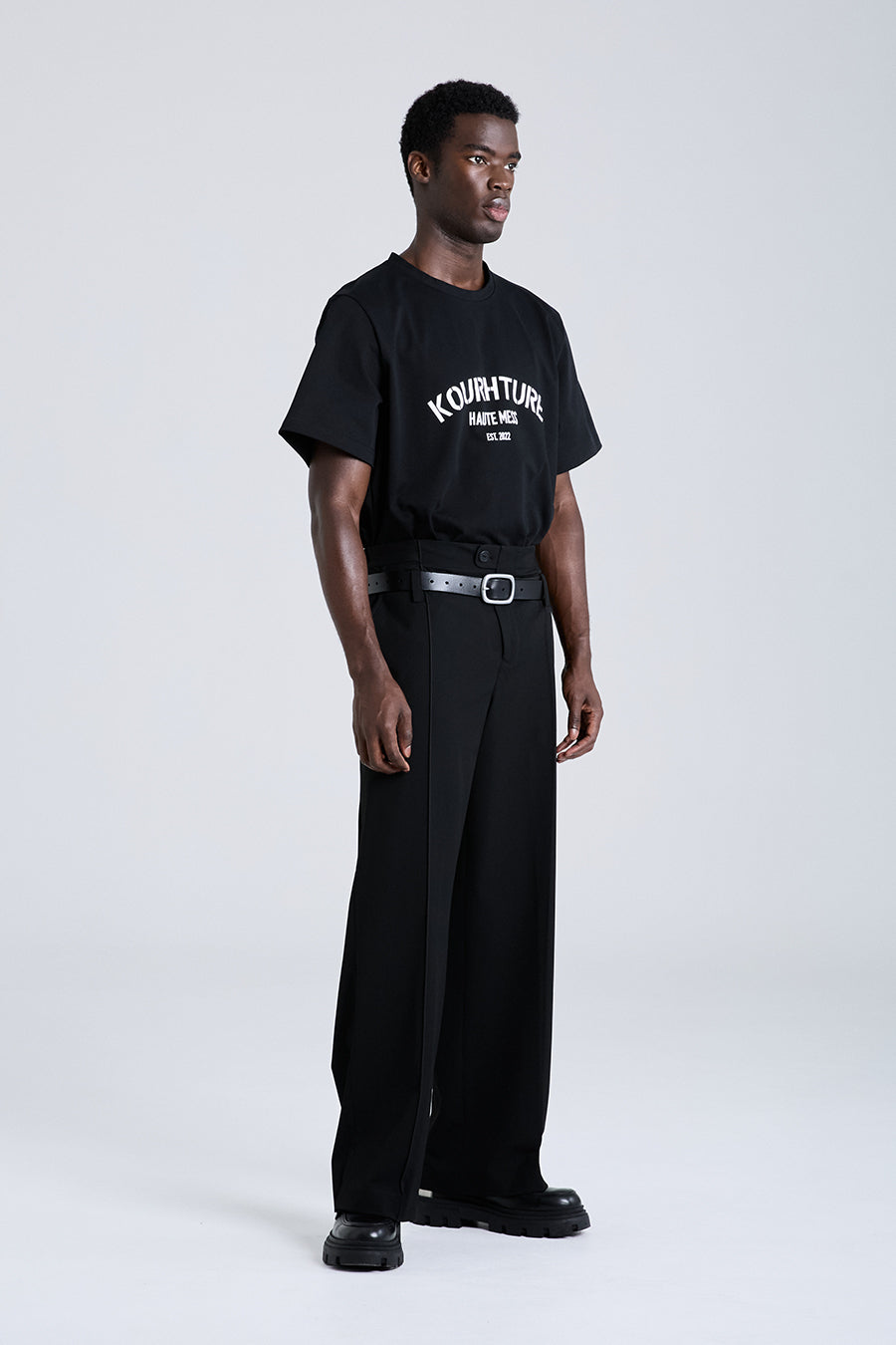 KOURHTURE TEE | BLACK