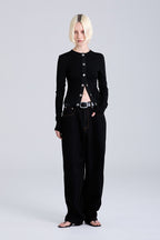 LATCH RIB CARDI TOP | BLACK