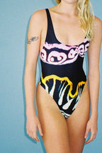 NYX ONE PIECE | PRINT