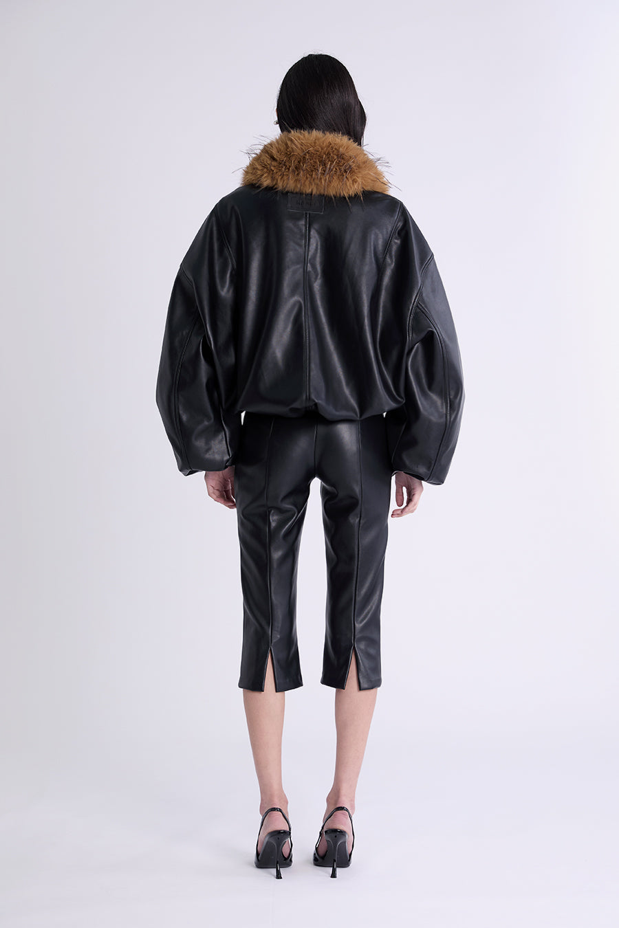 VULTURE BOMBER JACKET | BLACK