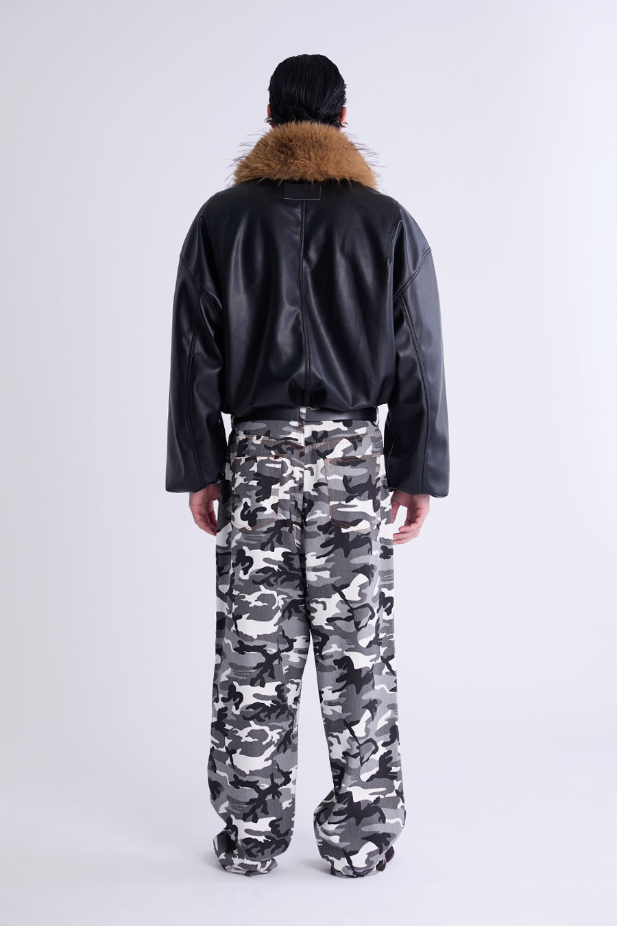 VULTURE BOMBER JACKET | BLACK
