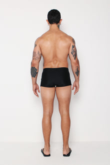 NYX BOND SWIM TRUNKS | BLACK