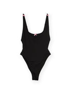 NYX ONE PIECE | BLACK