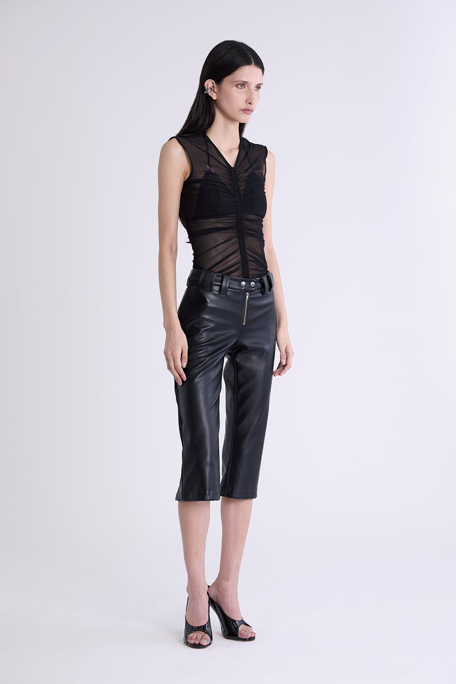 RAIDER CAPRI PANT | BLACK